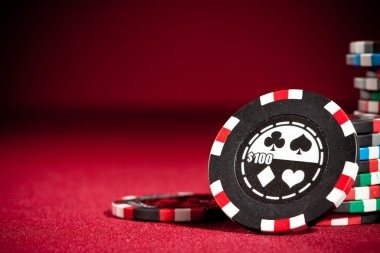 ড্রাগন ফিশিং গেম স্ক্রিনের একটি দৃশ্য যা পৌরাণিক প্রাণী এবং জলজ থিম প্রদর্শন করে